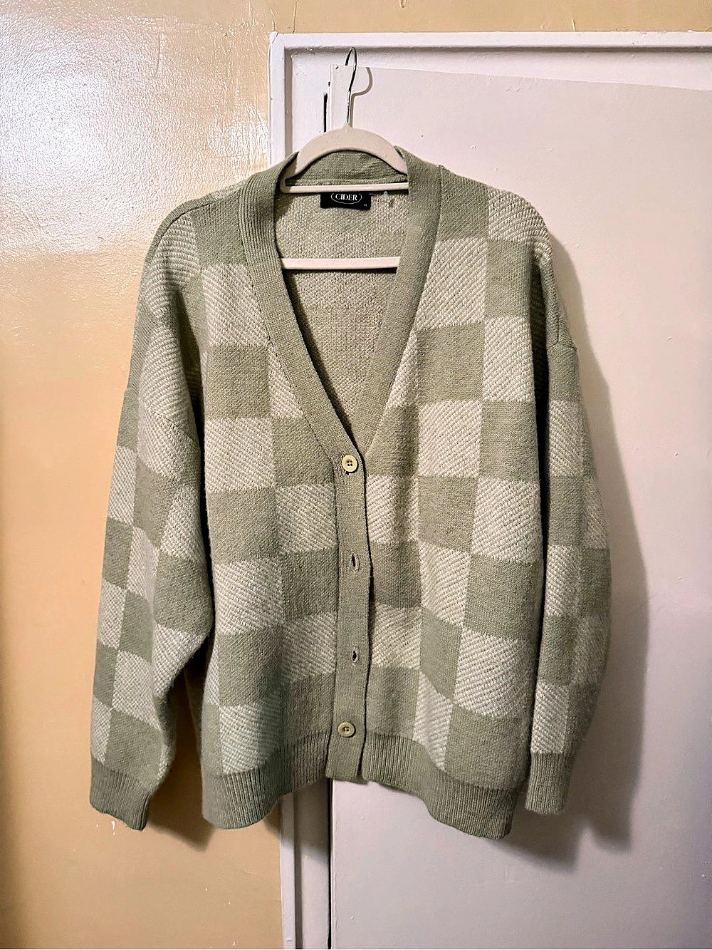 Cider Checkerboard Pattern Cardigan Green & White Size XL